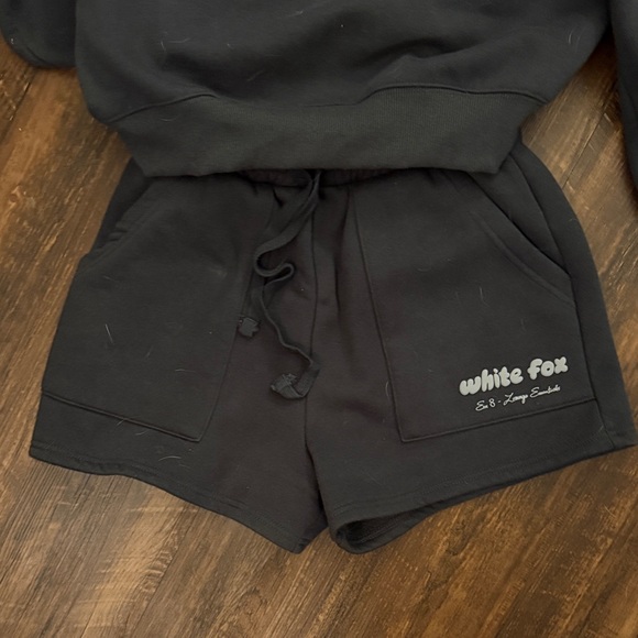 White Fox Boutique Black Hoodie and Shorts Set - Picture 3 of 4